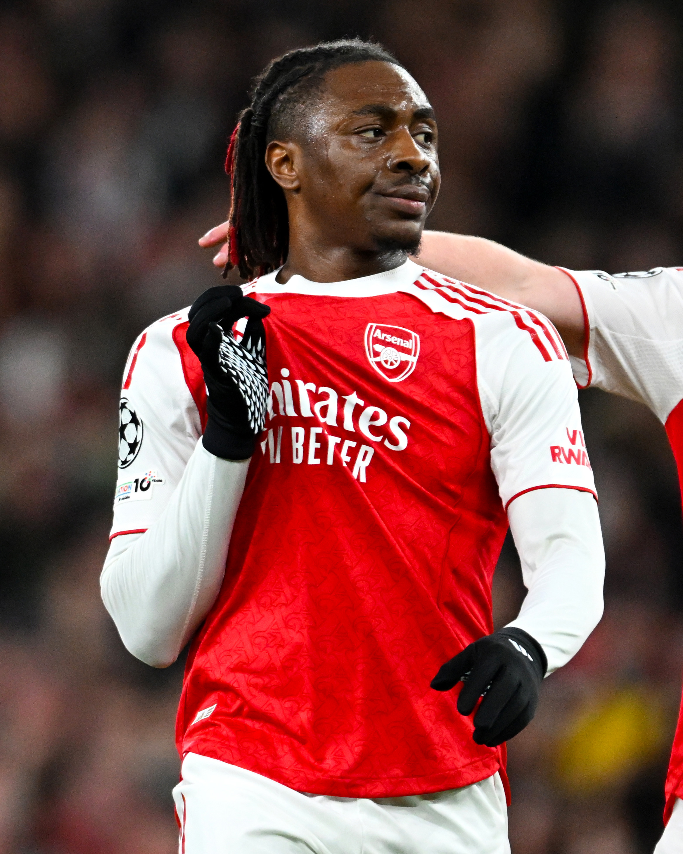 Eze chơi cực hay trước Leverkusen - Ảnh: @brfootball