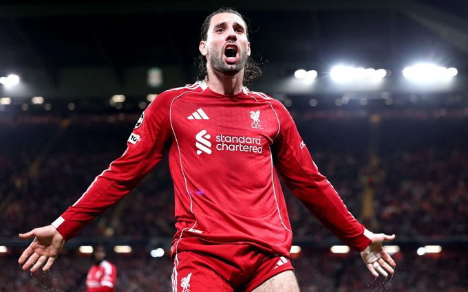 Szoboszlai đích thị là Steven Gerrard tái sinh