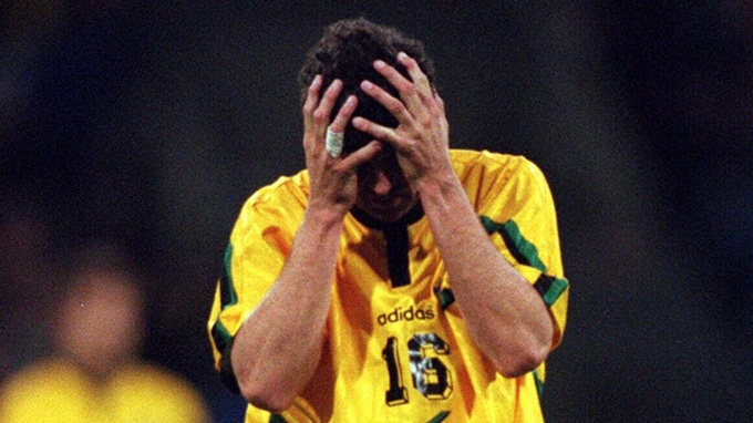 Australia trong trận thua đau đớn trước Iran năm 1997