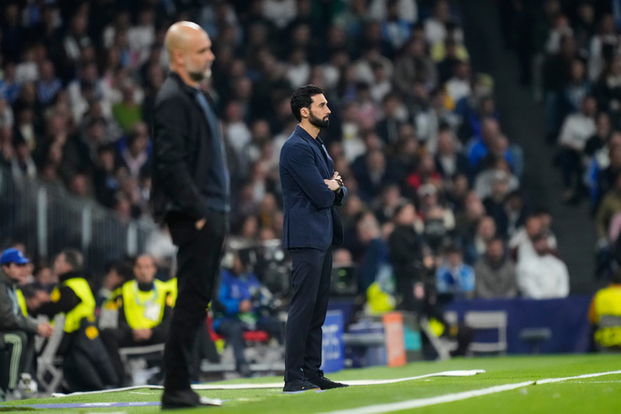 Real Madrid của Arbeloa vừa nghiền nát Man City với tổng tỷ số 5-1. Ảnh: AP