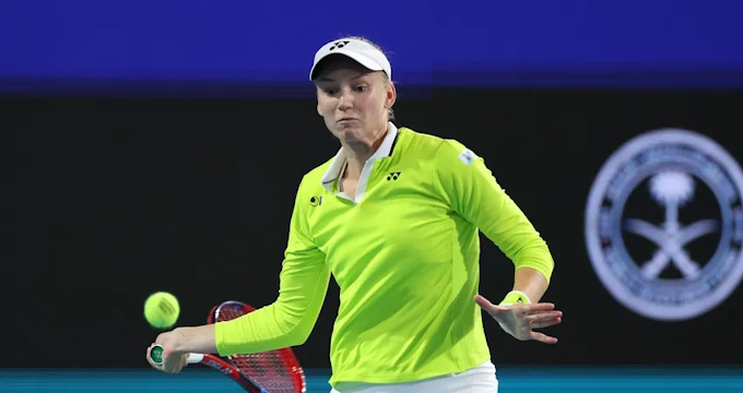 Elena Rybakina cán mốc 22 chiến thắng liên tiếp ở vòng mở màn tại WTA Tour. Ảnh: WTA