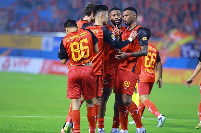 Ninh Bình đã vượt qua PVF-CAND sau một trận đấu đầy kịch tính - Ảnh: Đức Cường