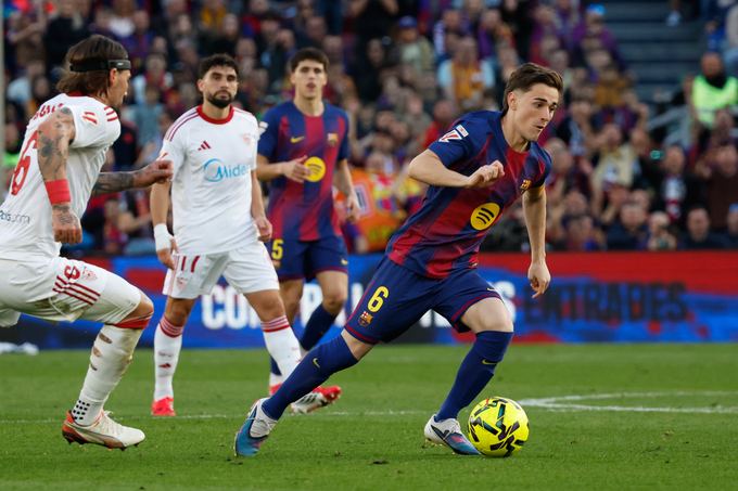 Dù mới trở lại sau chấn thương, Gavi vẫn giữ mức giá trị 30 triệu euro. Ảnh: AP