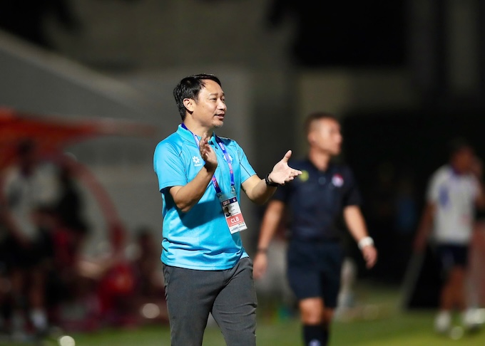Nam Định đang có 4 trận thắng liên tiếp dưới sự cầm quân của HLV Vũ Hồng Việt - Ảnh: CTV 
