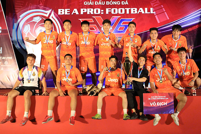 TAG FC vô địch giải Be A Pro: Football 6v6 