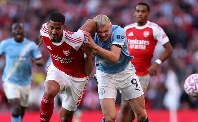 Man City cắp sách mà học Arsenal