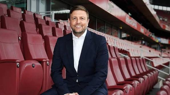 Mới nhất là James Ellis, giám đốc kỹ thuật và là nhân vật tuyển mộ quan trọng ở học viện và đội một trong 5 năm, đã rời Arsenal