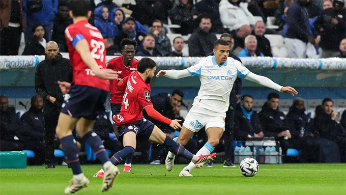 Mason Greenwood của Marseille liên tục bị phạm lỗi