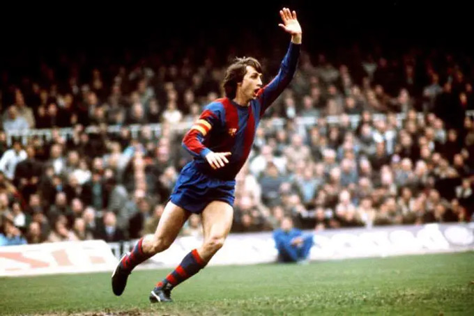 Cruyff thời còn khoác áo Barca
