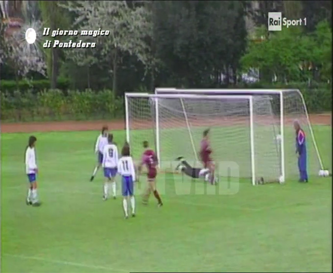 ĐT Italia thậm chí còn bị dẫn trước 2-0