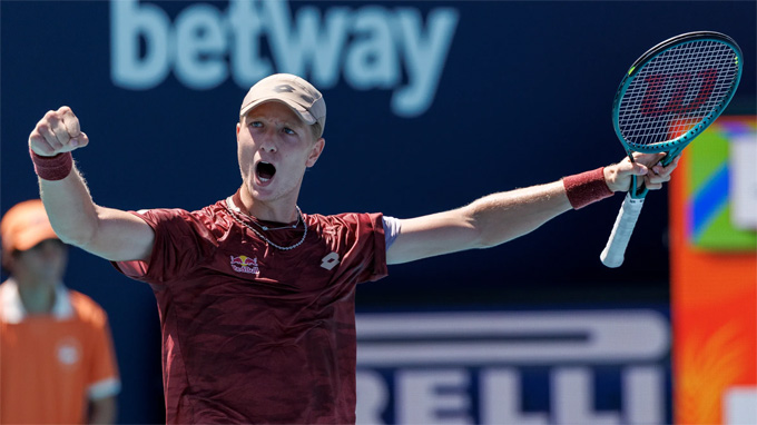 Martin Landaluce đang viết câu chuyện cổ tích ở Miami Mở rộng. Ảnh: ATP