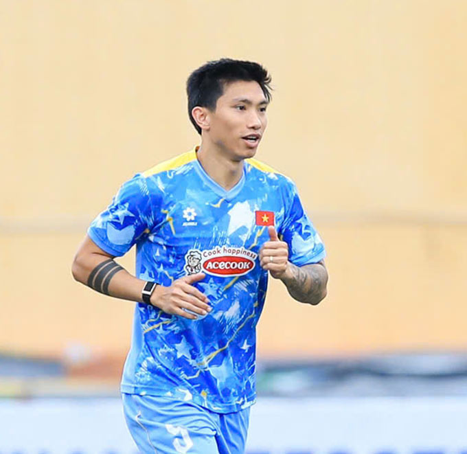 Đoàn Văn Hậu trở lại sau gần 3 năm - Ảnh: Phan Tùng 