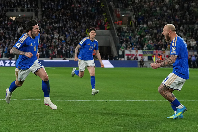 Tonali ghi bàn thứ 2 cho Italia