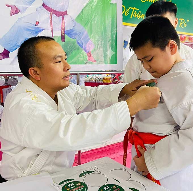 Võ đường Karate Vạn Thiện trở thành cái tên được hàng ngàn phụ huynh tại Hoài Đức tin tưởng lựa chọn