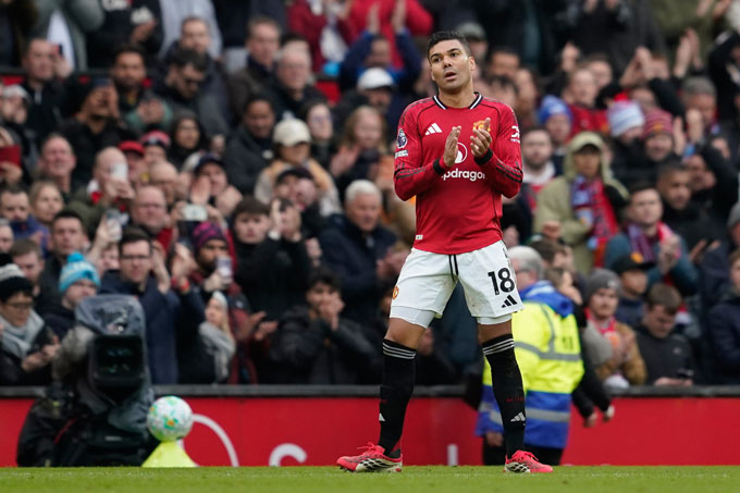 Casemiro sẽ thành cầu thủ tự do vào tháng 6 tới