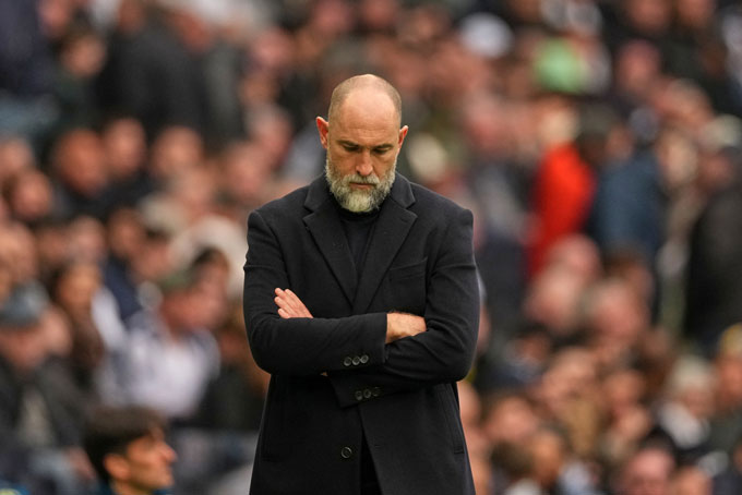 Tudor là nạn nhân tiếp theo của lò xay HLV Tottenham