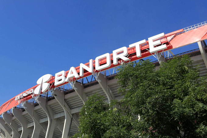 Sân Estadio Banorte (tên cũ là Estadio Azteca) là một trong các sân được sử dụng tại World Cup 2026. Ảnh: the Athletic