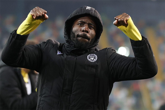 Trong tương lai gần, Davis hoàn toàn có thể trở thành "ẩn số" cho hàng công Tam sư. Ảnh: Getty