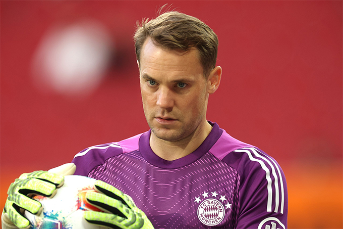 Neuer và Bayern Munich tạm hoãn việc đàm phán gia hạn hợp đồng