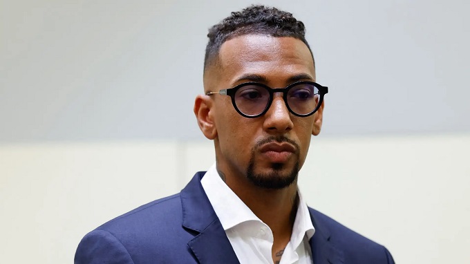 Jerome Boateng đang bị điều tra vì xé luật giao thông. Ảnh Sport Bild.