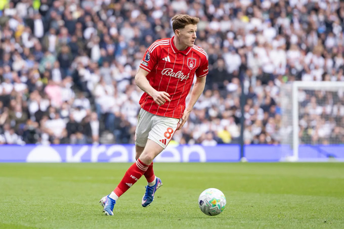 MU muốn xây dựng đội hình mới quanh Anderson