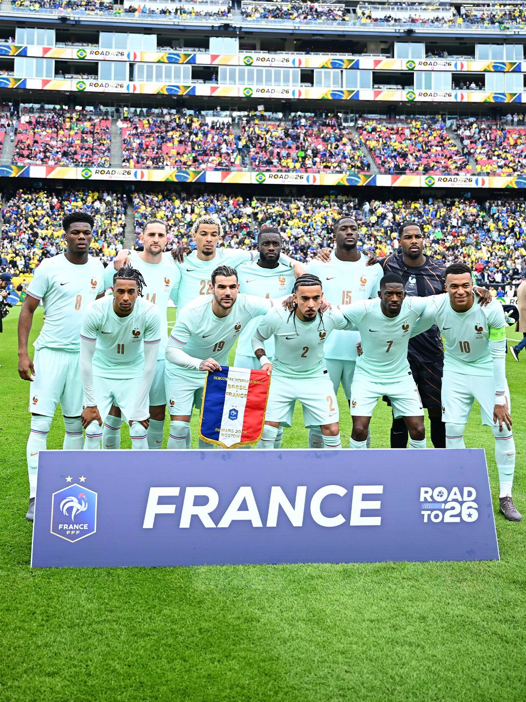 Đội hình đội tuyển Pháp đá giao hữu thắng Colombia - Ảnh: @_BeFootball