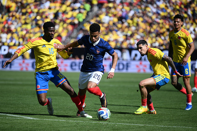 Cú đúp vào lưới Colombia là những bàn thắng đầu tiên của anh cho Les Bleus