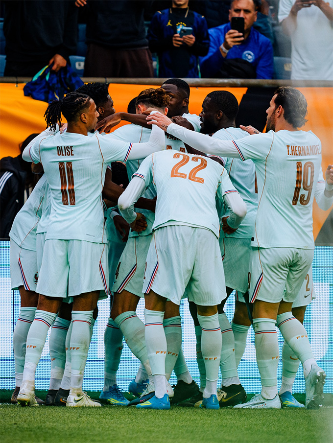 ĐT Pháp đã thắng thuyết phục Brazil 2-1