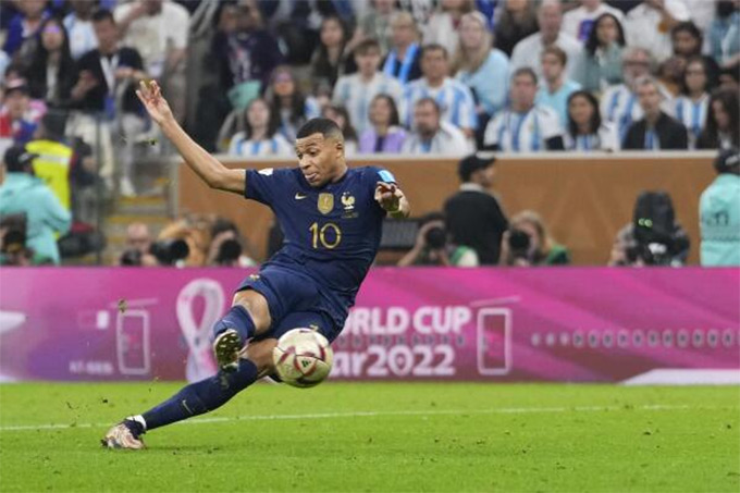 Mbappe thi đấu nổi bật tại ĐT Pháp và đã sẵn sàng trở lại phiên bản tốt nhất