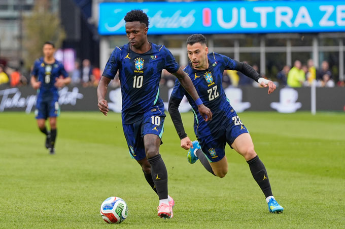 Vinicius đã chơi 98% số phút mà anh có mặt trong thời gian dưới thời Arbeloa, tổng cộng 1.405 phút.