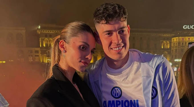 Bastoni và bà xã Bresciani - Ảnh: @fanpage