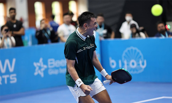 Trận đấu chứng kiến sự vượt trội toàn diện của Lý Hoàng Nam