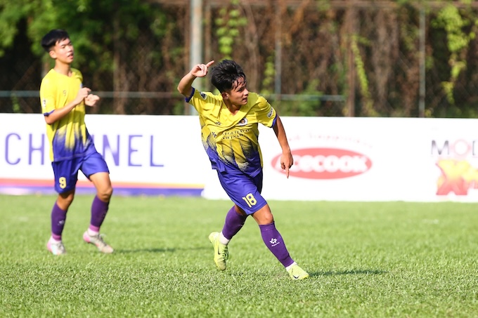 Niềm vui của các cầu thủ Hà Nội I khi có bàn thắng. Ảnh: Nguyễn Khánh