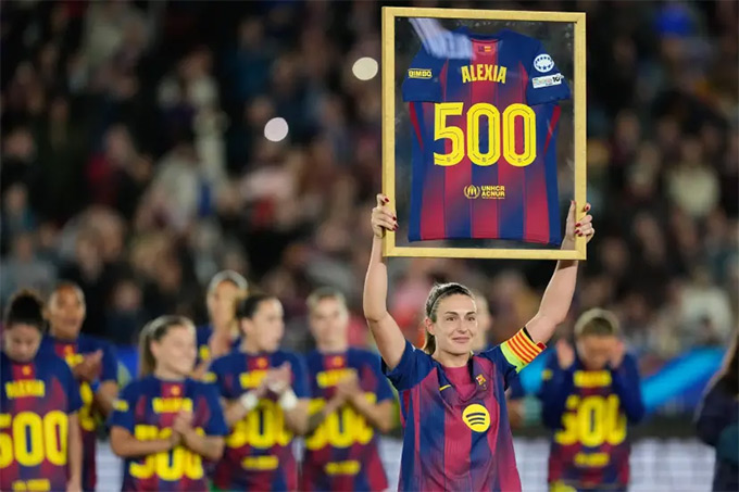 Alexia Putellas nằm trong Top 3 chân sút lẫy lừng của Barca nam và nữ
