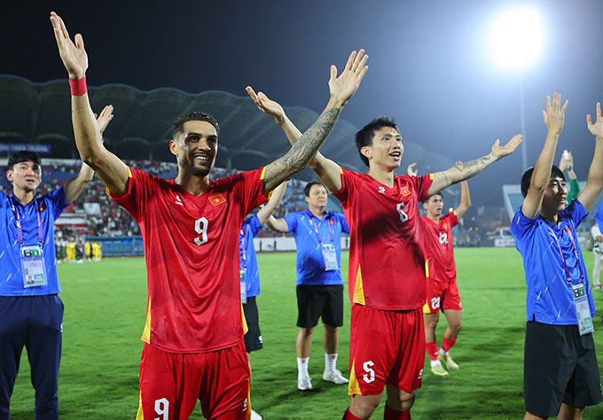 ĐT Việt Nam tăng hạng mạnh nhất thế giới trong BXH FIFA mới cập nhật - Ảnh: Đức Cường