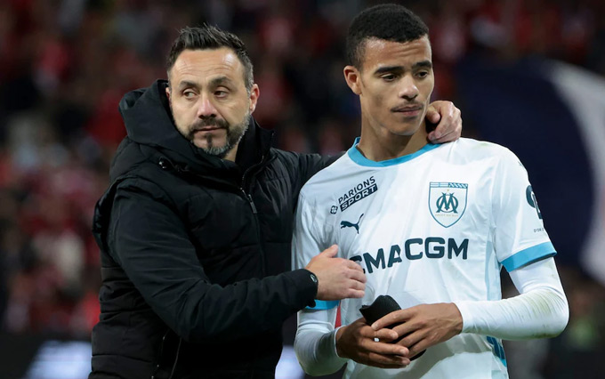 De Zerbi xin lỗi vì phát ngôn liên quan đến Greenwood