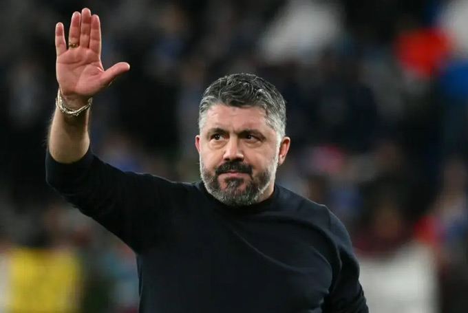 Gennaro Gattuso từ chức HLV trưởng tuyển Italia