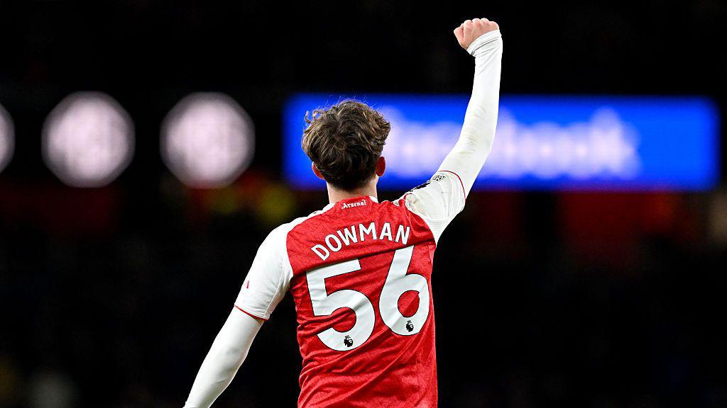 Max Dowman ghi bàn vào lưới Everton khiến CĐV Arsenal sướng lịm người