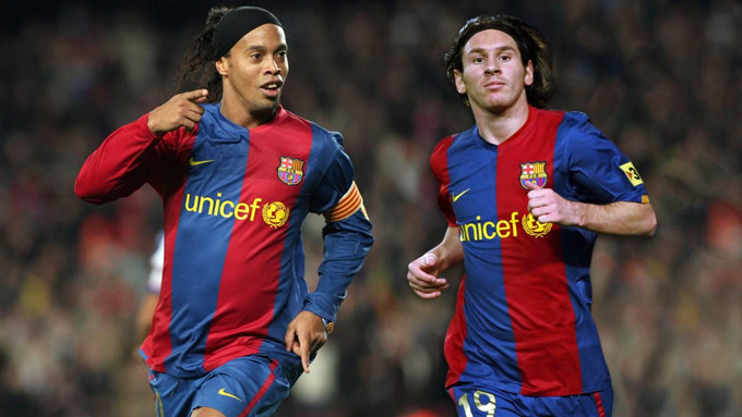 Messi từng sát cánh bên cạnh Ronaldinho tại Barca