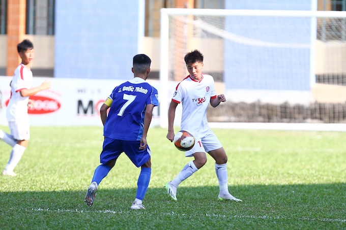 Thể Công Viettel I và Quảng Nam đã có trận đấu kém sôi động - Ảnh: Nguyễn Khánh