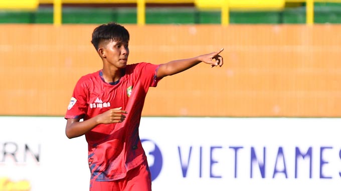 Áp Tô Sa Li trong màu áo U15 Tây Ninh. Ảnh: Nguyễn Khanh