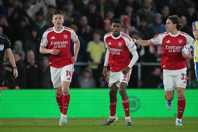 Một bàn của Gyokeres là không đủ, khi Arsenal không biết tận dụng cơ hội