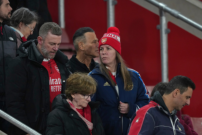 Fan Arsenal đang e ngại câu chuyện "Thu mơ ăn 5/Đông còn 4/Hạ bắt đầu buông/Xuân trắng tay" lại lặp lại