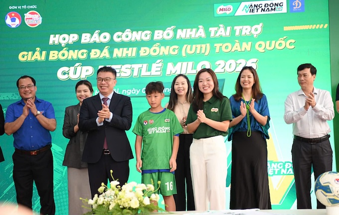 Các thành viên trong BTC tại cuộc họp báo. Ảnh: BTC 