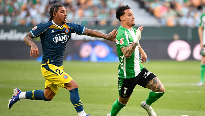 Antony đang sa sút nhanh tại Betis