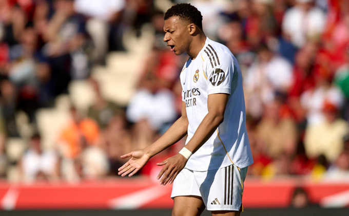 5 lý do khiến Real Madrid 'giương cờ trắng' ở La Liga