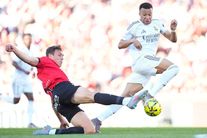 Mbappe thi đấu nhạt nhòa ở trận Real thua Mallorca