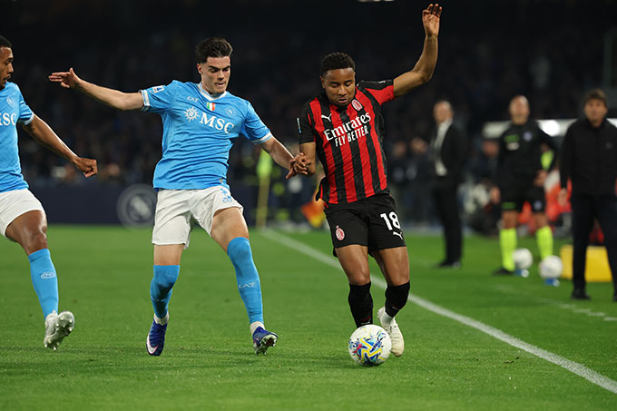 Người đá cặp Nkunku cũng không khá hơn là bao