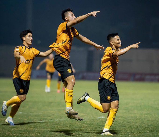 CLB Thanh Hóa từng bước vượt khó - Ảnh: Phan Tùng 