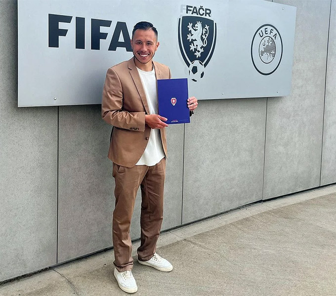 Hiện Michal Nguyễn đã có bằng A HLV UEFA và đang mong muốn trở về V.League làm việc 